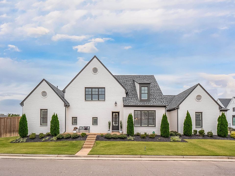 1st image of 6595 Corinne Oak Ct