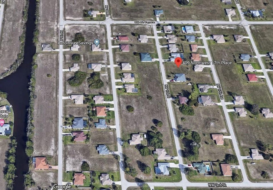 2nd image of 409 NW 17th Place