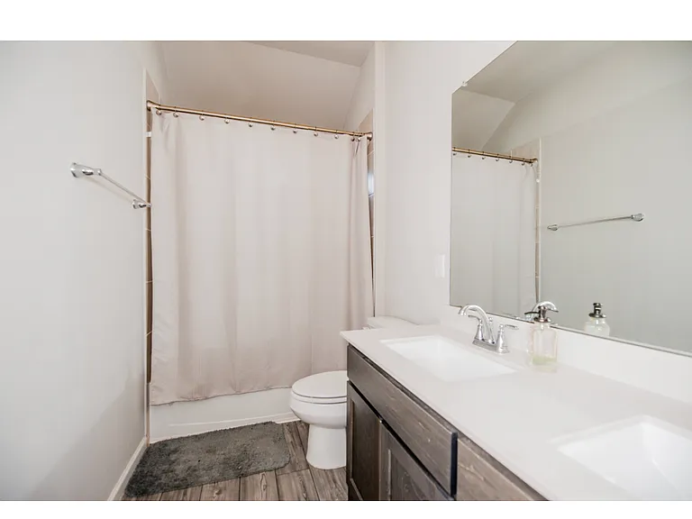 643 Hazeltine Rd — Photo 13