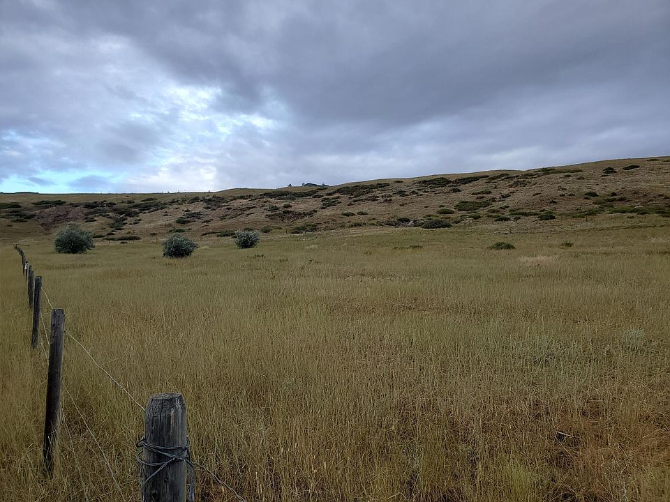 2nd image of Huckleberry Dr