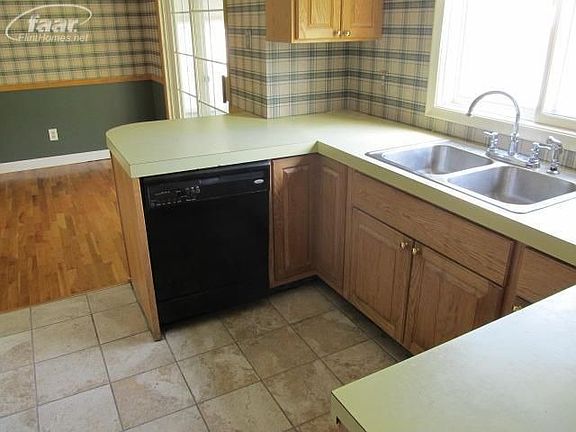 4th image of 4167 Whispering Oak Dr