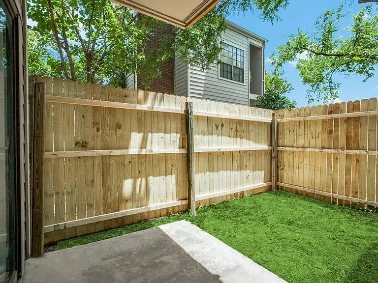 9747 Whitehurst Dr #67 — Photo 9