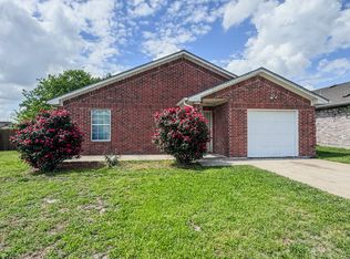 1712 Manor Garden Curv, Greenville, TX 75401