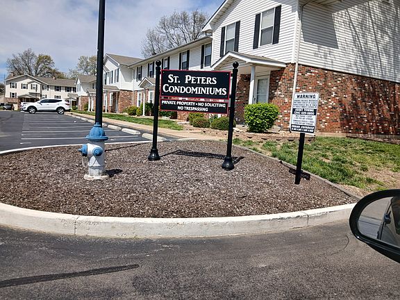 5th image of 774 Highland Hill Ct #774
