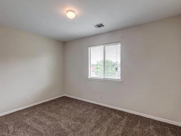 16712 Hamilton Point Cir — Photo 24