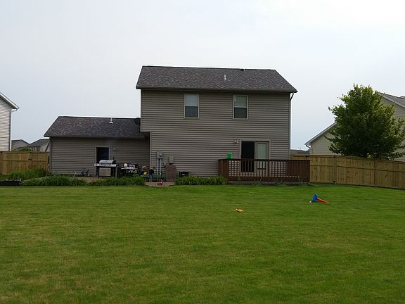 2nd image of 1554 Cranberry Ln