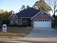 2nd image of 121 Red Fox Cir