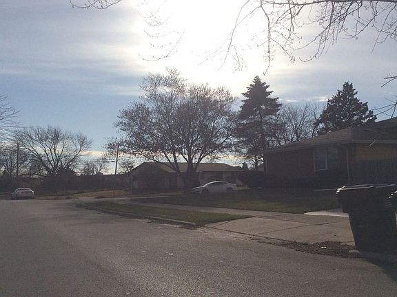 5th image of 16524 Craig Dr