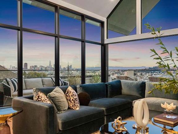 4th image of 1099 Dolores St #Penthouse
