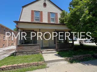 221 S 1st St, Council Bluffs, IA 51503