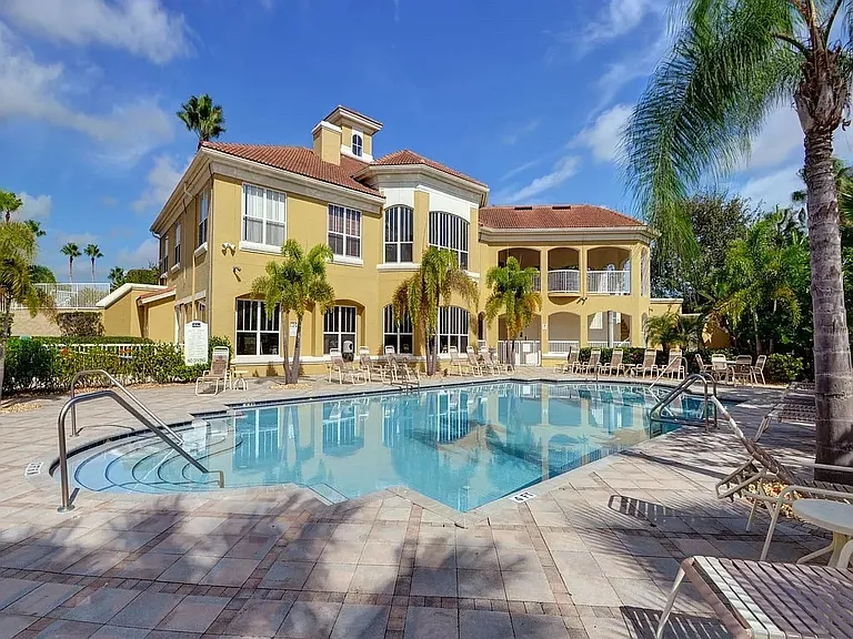 5020 Fairways Cir #J206 — Photo 26