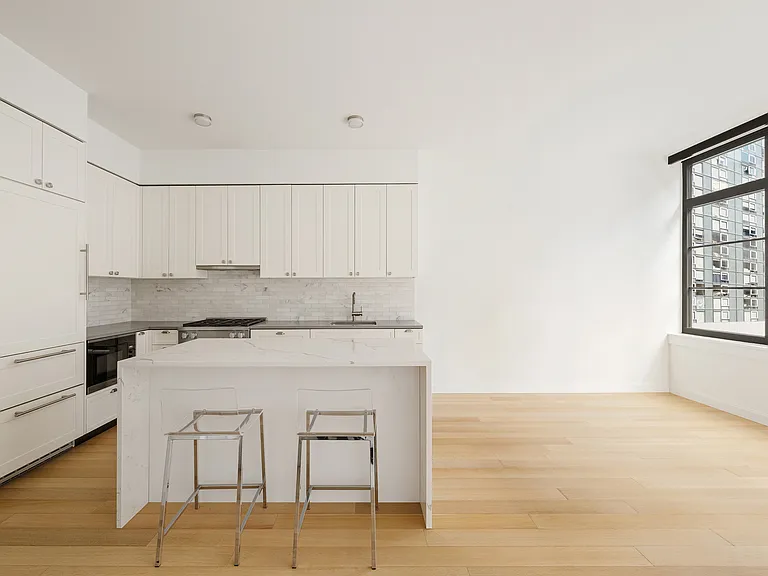 50 W 30th St #12-B — Photo 4