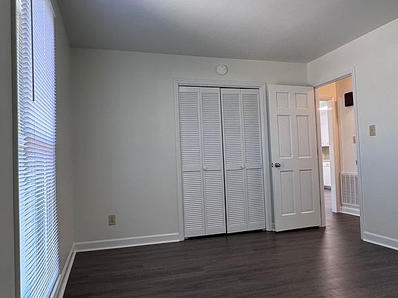 4th image of 1205 W C St Unit B