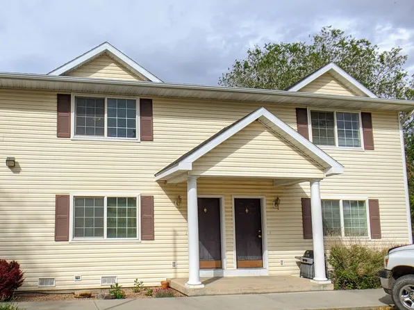 216 N Stough Ave APT 2A, Montrose, CO 81401