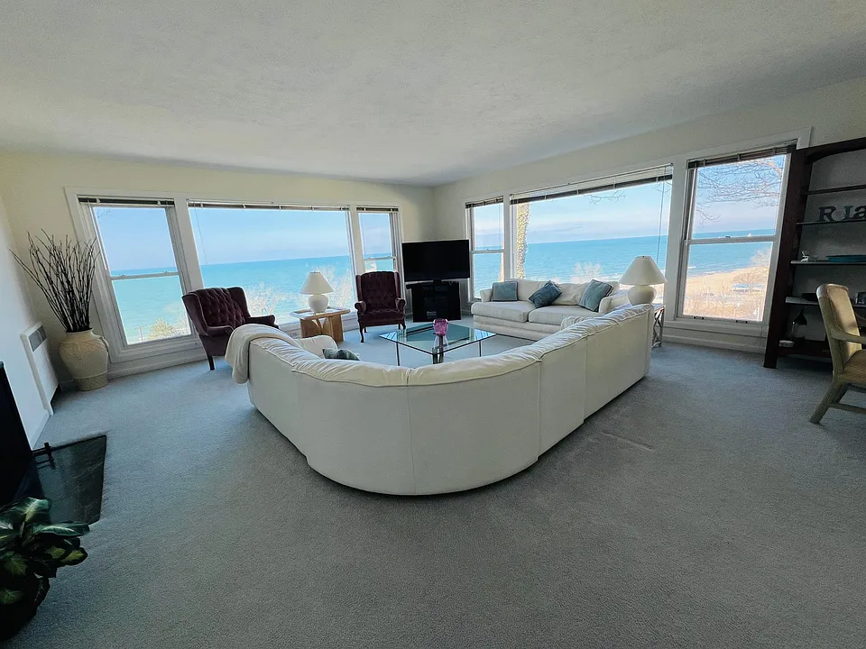 1406 Lake Blvd #2W