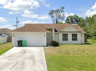 4666 SW Vahalla St, Port Saint Lucie, FL 34953