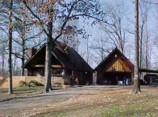 2910 Pine Valley Rd, Benton, AR 72019