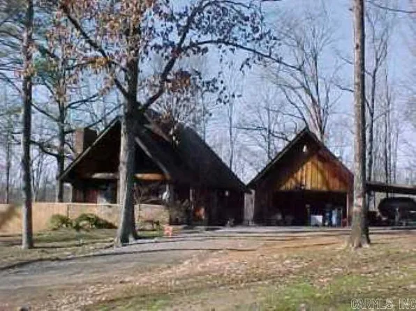 2910 Pine Valley Rd, Benton, AR 72019