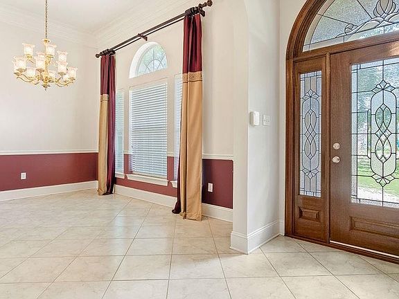 3rd image of 773 Plantation Dr