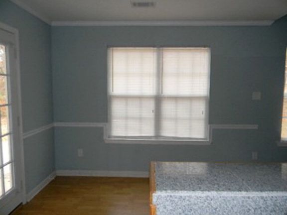 5th image of 2525 Winterville Dr