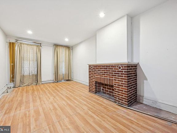 5th image of 182 W Fisher Ave