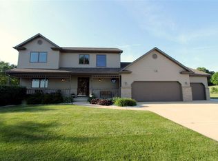 W3242 Blazer Rd, Belleville, WI 53508