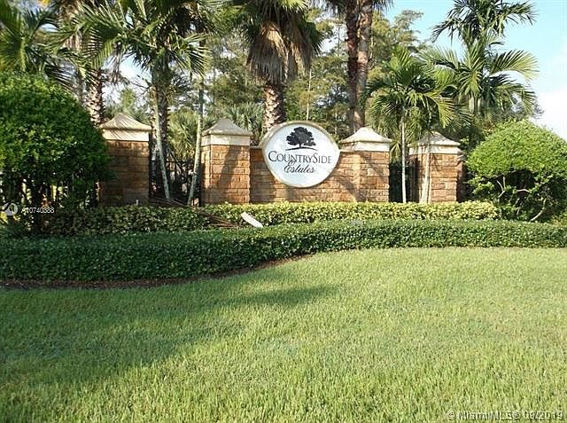 1st image of 4973 Forest Dale Dr