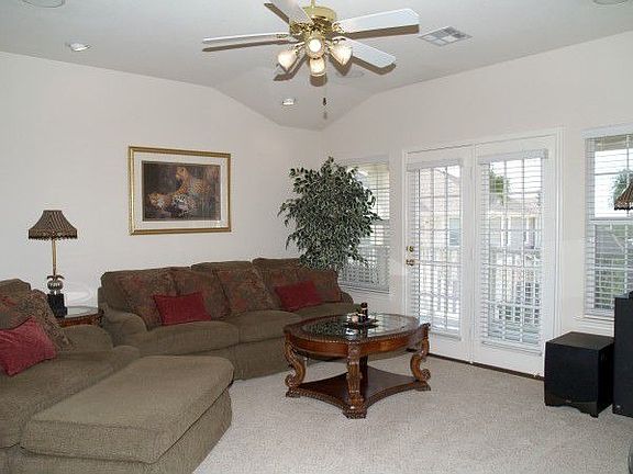 Nice Open Floor Plan. Living Room features Surround Sound w/ Built in Speakers