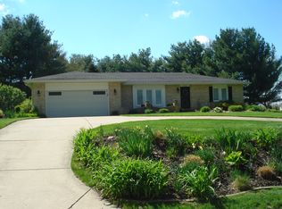 59229 Myrtle Rd, South Bend, IN 46614