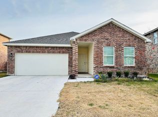 1529 Escondido Dr, Haslet, TX 76052