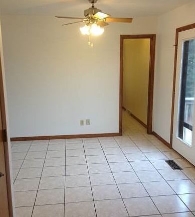 Dining area in kitchen