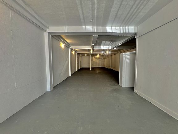 4th image of 740-744 Broadway #5