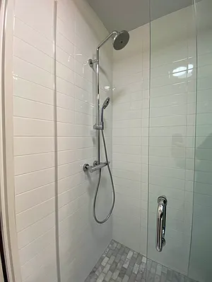 Rented by Besen Partners, LLC | media 25