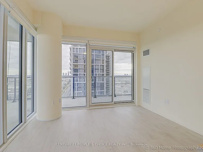 9000 Jane St #2102 — Photo 14