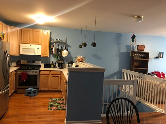 2nd image of 1135 Freesia Ct