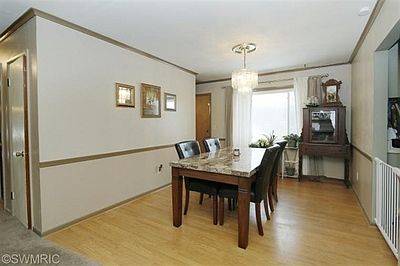 5th image of 578 Morningside Dr