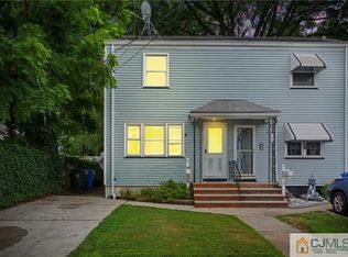 579 Ridgedale Ave, Woodbridge, NJ 07095