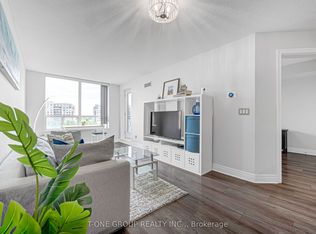 48 Suncrest Blvd Unit 720, Markham, ON L3T 7Y5