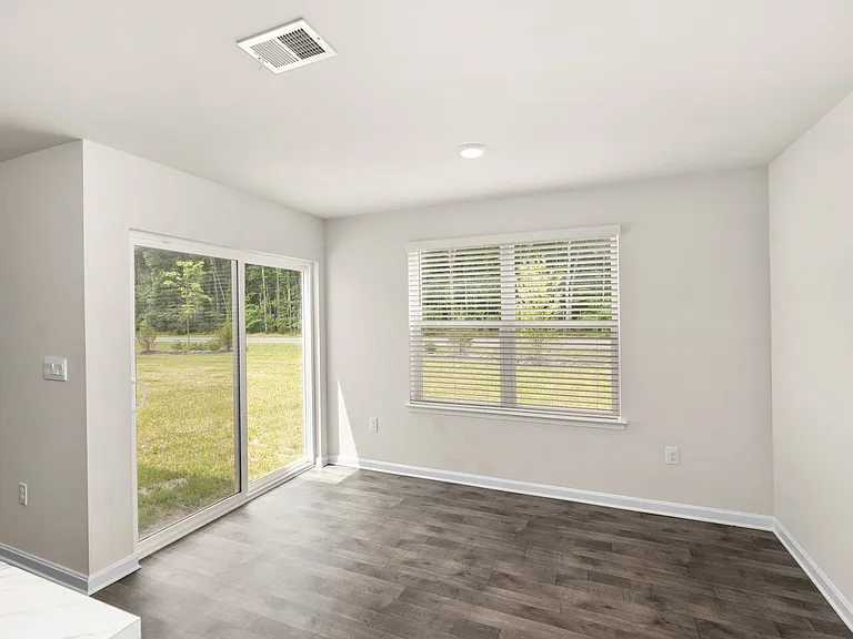 56 Currant Cir — Photo 10
