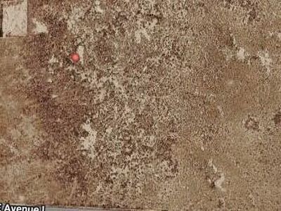 E Avenue H #12, Lancaster, CA, 93535