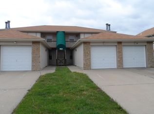 1031 NE Lindsay Ave, Lees Summit, MO 64086
