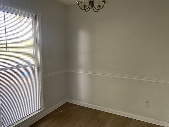 3rd image of 1714 Village Lake Dr