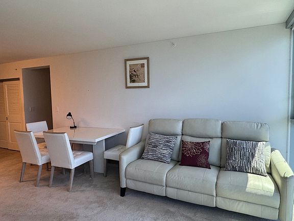 4th image of 988 Halekauwila St #3706