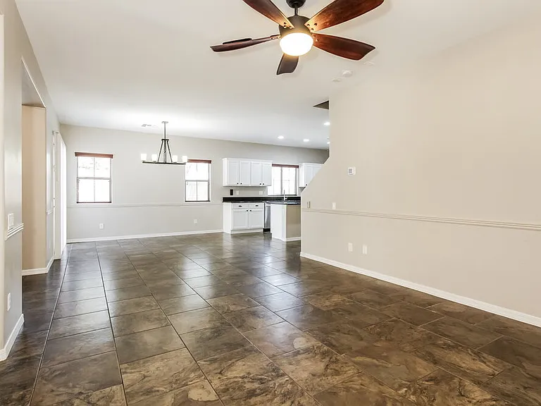 26681 N Babbling Brook Dr — Photo 4