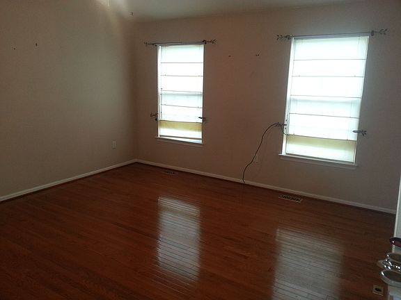 New Hardwood flooring