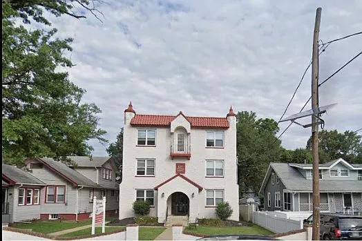 125 E Bettlewood Ave #2