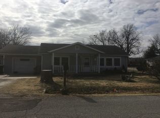 115 W 12th St, Claremore, OK 74017