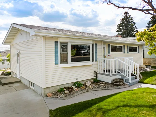 1304 Avenue C NW, Great Falls, MT 59404