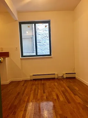 Rented by The MJS Group NY LLC | media 10