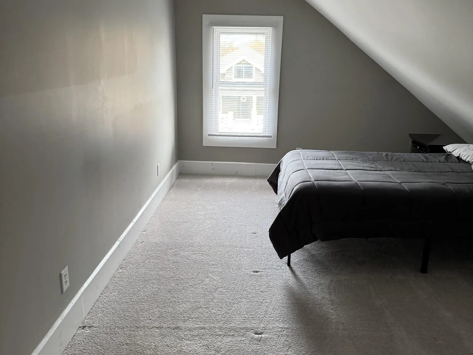 4 bed, 3.5 bath, 2975 sqft, $815 — Photo 4